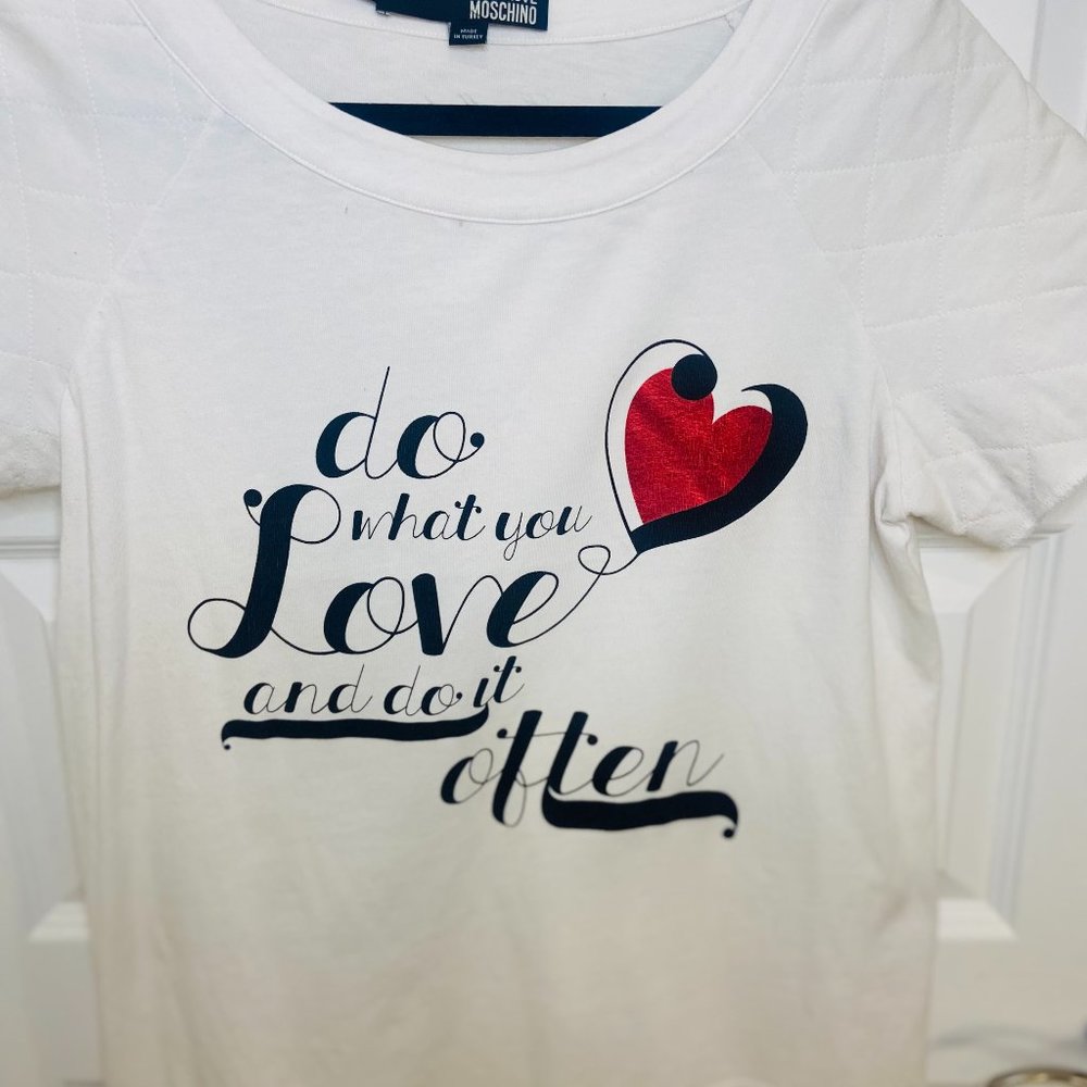 Moschino Tshirt